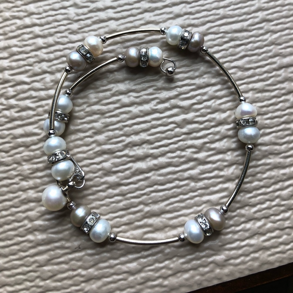 Vantel Pearls Mystic Skies Wire Wrap Bracelet
